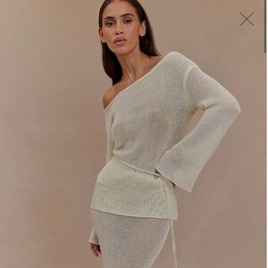Meshki Brand New Cream Off-Shoulder Reagan Knit Sweater